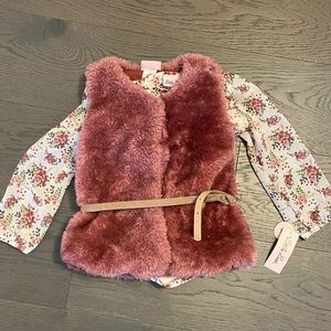 Little lass girls vest and blouse set sz 6 NWT